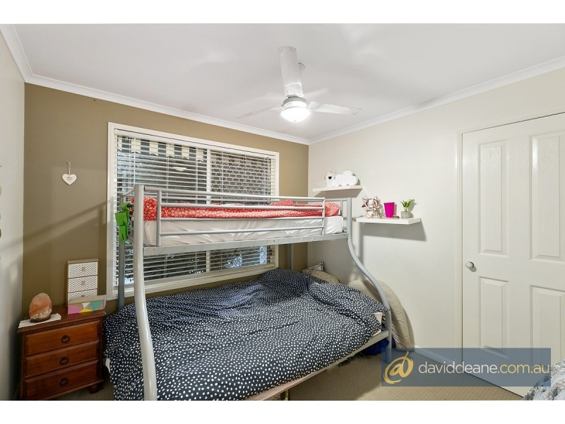 11 Frenchs Rd, Petrie QLD 4502