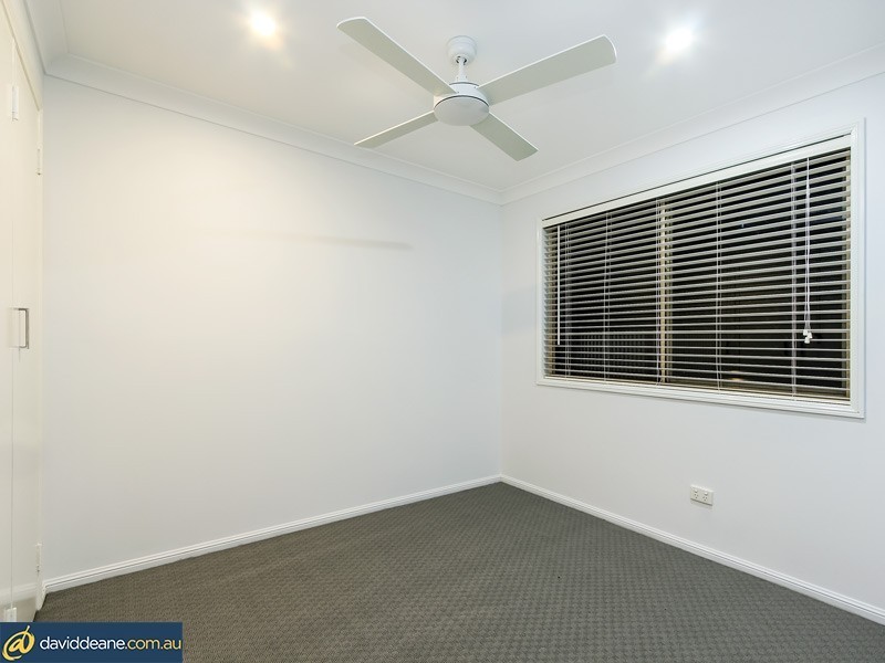 31 Constantia Dr, Petrie QLD 4502