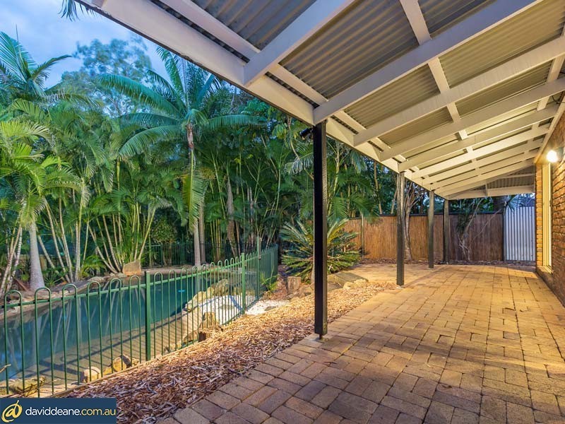 31 Constantia Dr, Petrie QLD 4502