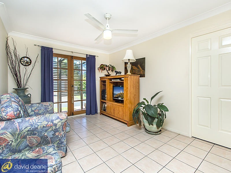 98 Barbour Rd, Bracken Ridge QLD 4017
