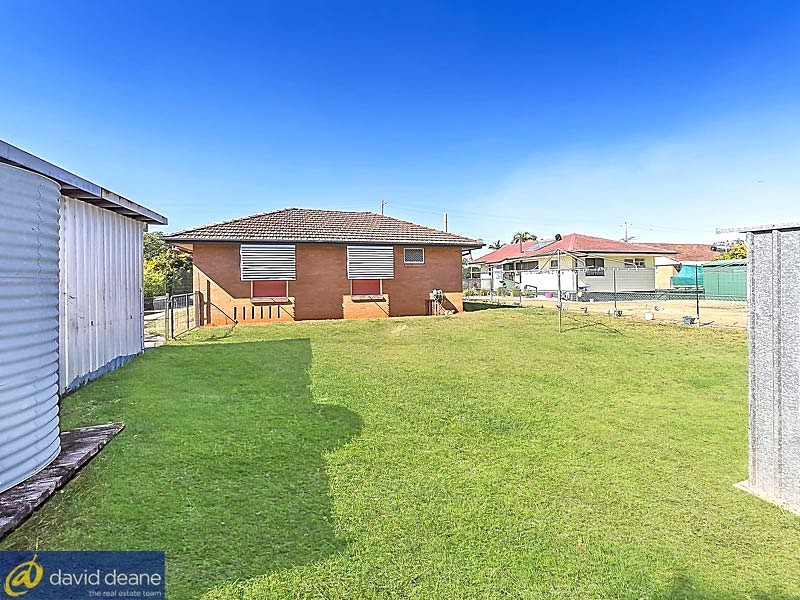 6 Brown St, Lawnton QLD 4501