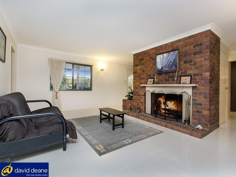 37 Vores Rd, Whiteside QLD 4503