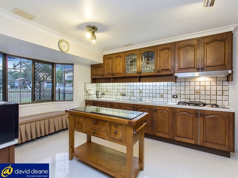 37 Vores Rd, Whiteside QLD 4503