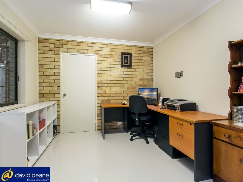 37 Vores Rd, Whiteside QLD 4503