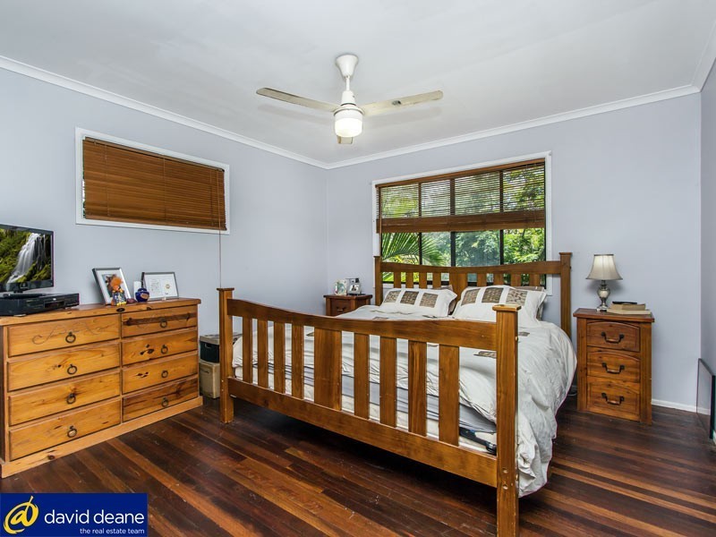 6 Ian Ct, Kallangur QLD 4503