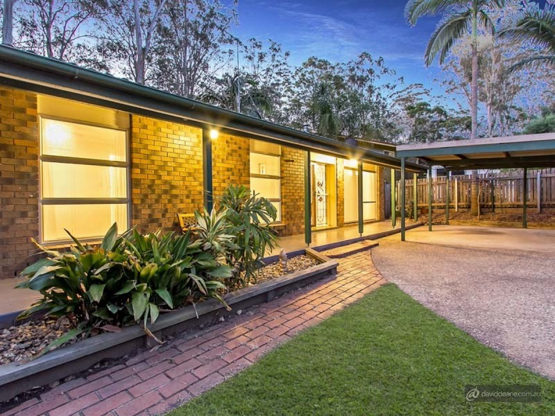 14 Killara Crescent, Petrie QLD 4502