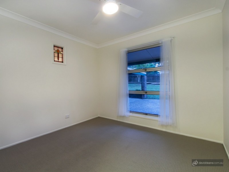 14 Killara Crescent, Petrie QLD 4502