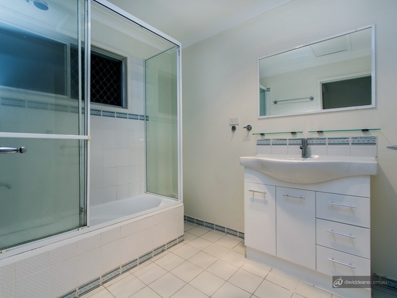 14 Killara Crescent, Petrie QLD 4502