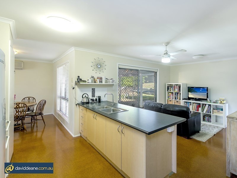 41 Rue Montaigne, Petrie QLD 4502