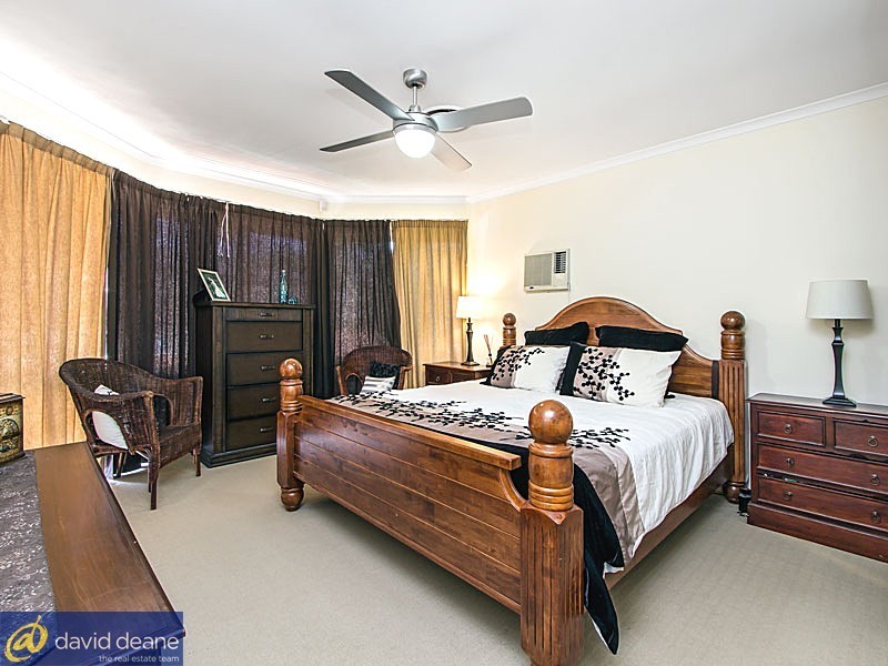 15 Corinto Ct, Dakabin QLD 4503