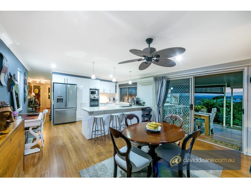 5 Sawyer Court, Petrie QLD 4502