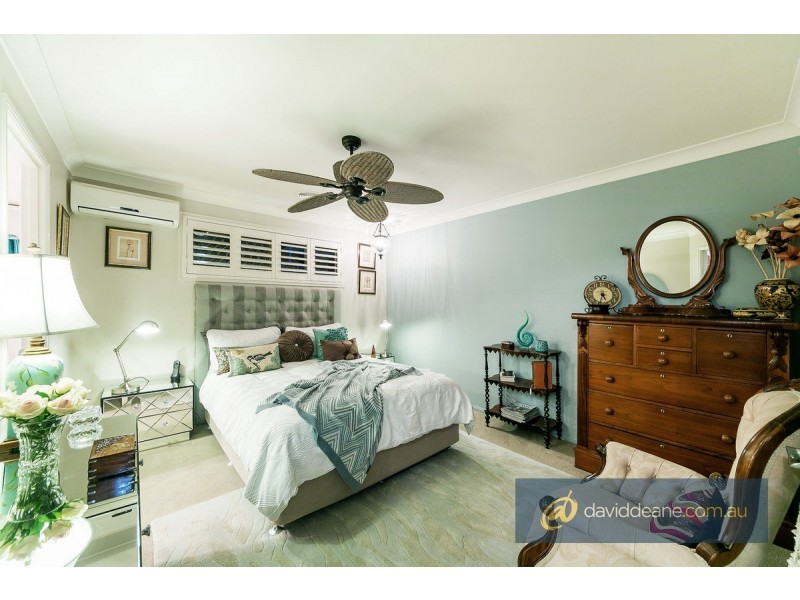 5 Sawyer Court, Petrie QLD 4502