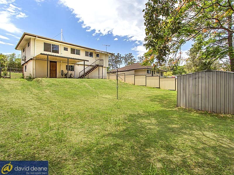11 Arunga St, Petrie QLD 4502