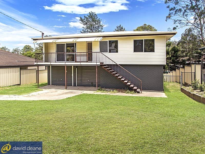 11 Arunga St, Petrie QLD 4502