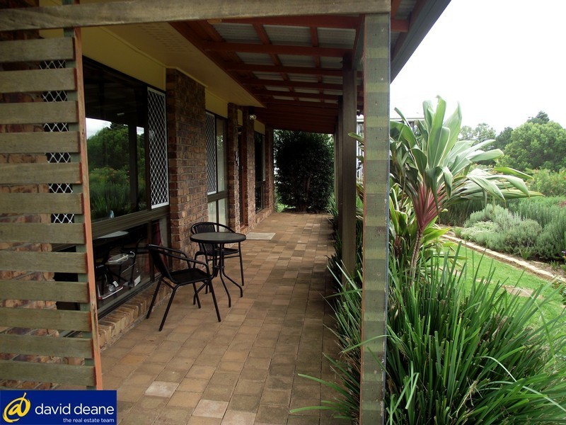 24 Gannon St, Mount Mee QLD 4521