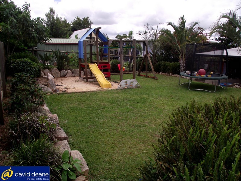 24 Gannon St, Mount Mee QLD 4521