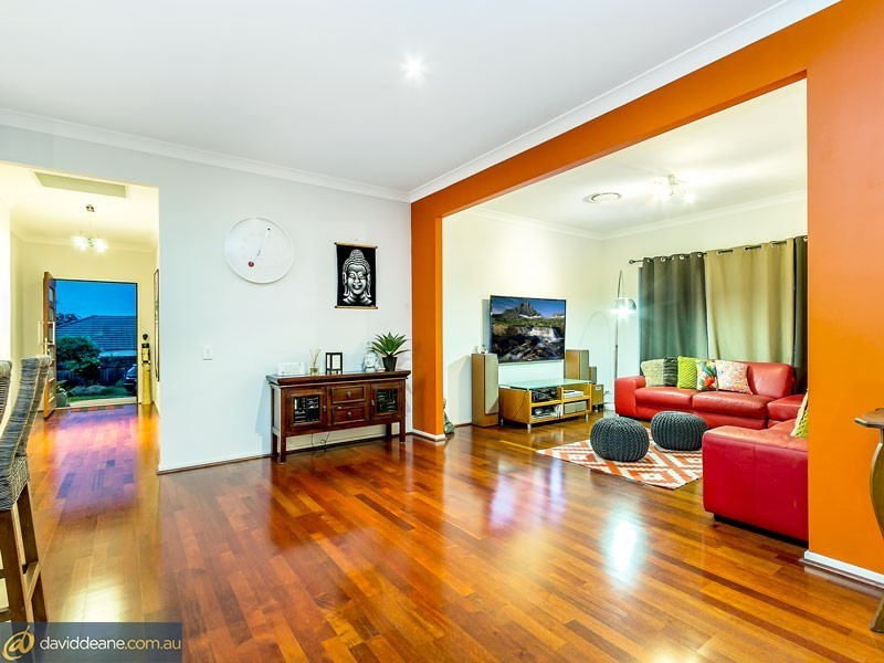61 Castlewellan Cct, Warner QLD 4500