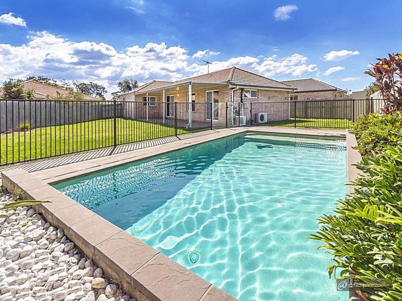 12 Squire Court, Bray Park QLD 4500
