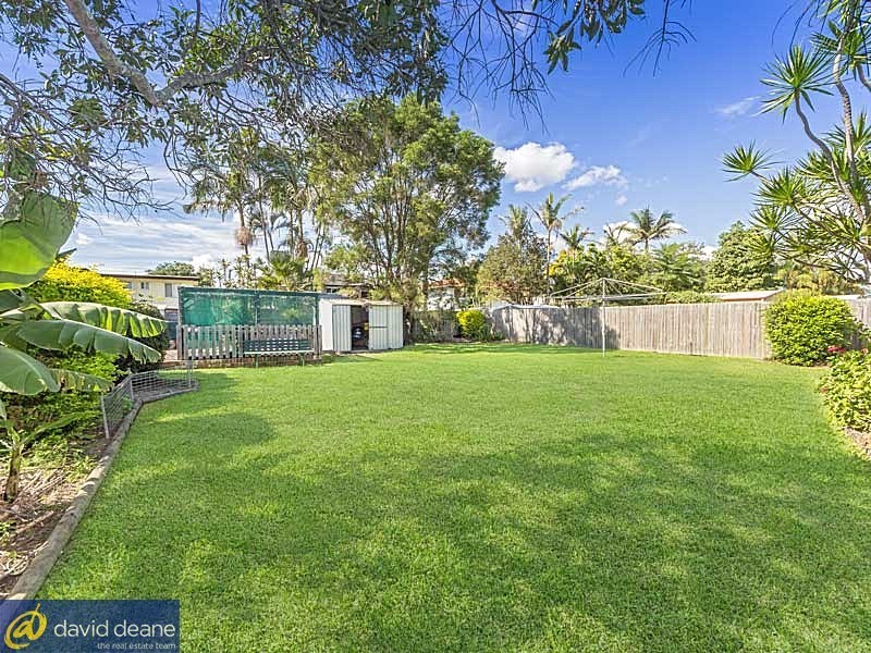 12 Colonial Drive, Lawnton QLD 4501