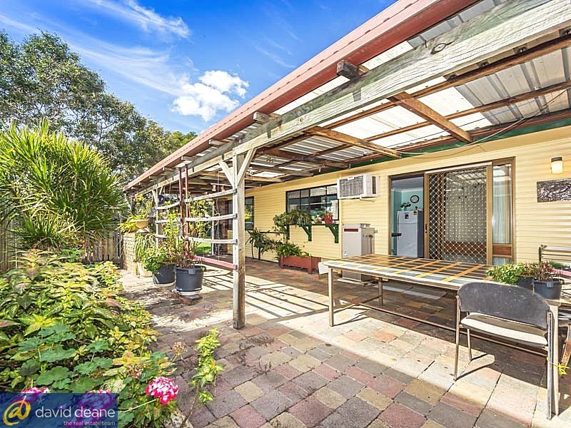 12 Colonial Drive, Lawnton QLD 4501