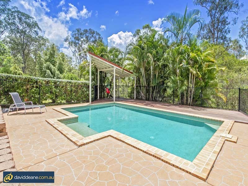 61 Whiteside Rd, Whiteside QLD 4503