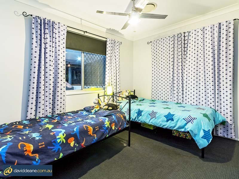 23 Dubarda Dr, Strathpine QLD 4500