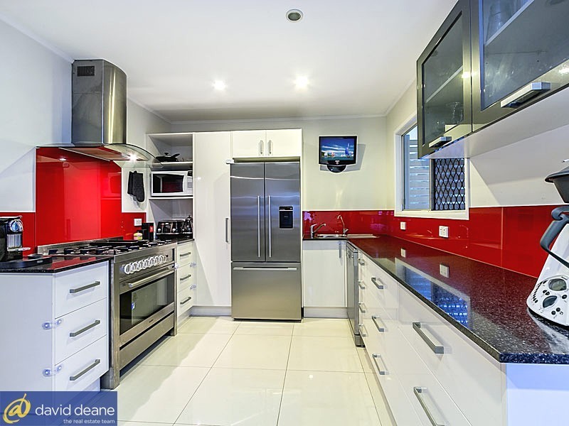 17 Tamarix Ave, Bray Park QLD 4500