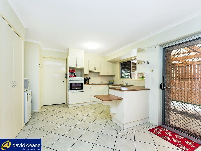 16 Brennan Pde, Strathpine QLD 4500