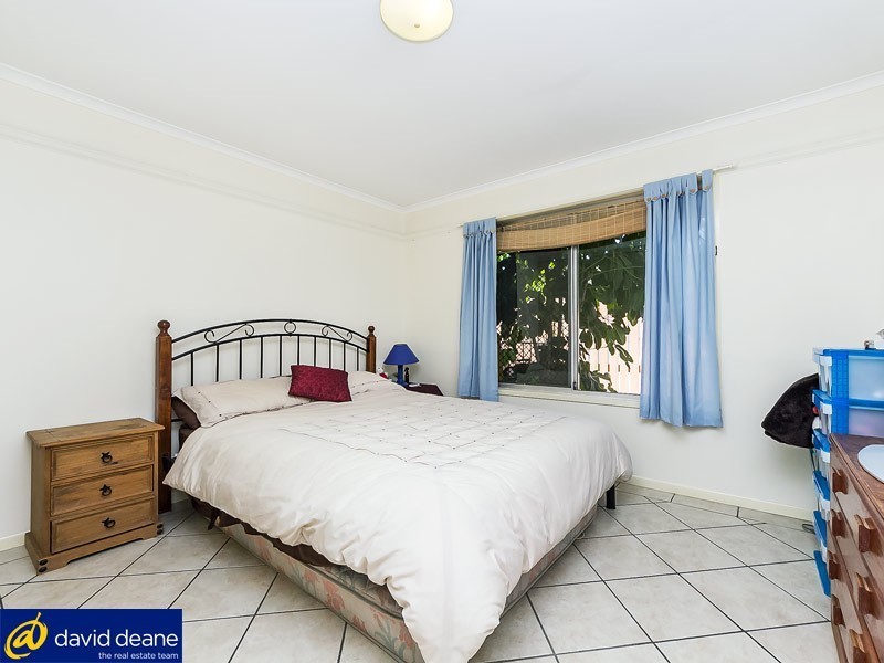 16 Brennan Pde, Strathpine QLD 4500
