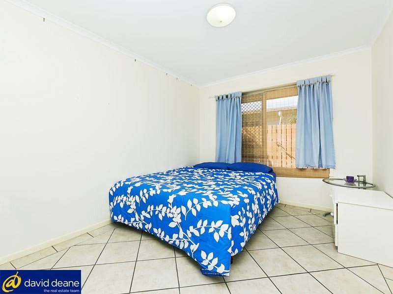 16 Brennan Pde, Strathpine QLD 4500
