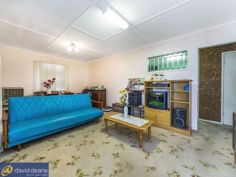 39 Glenmore St, Kallangur QLD 4503