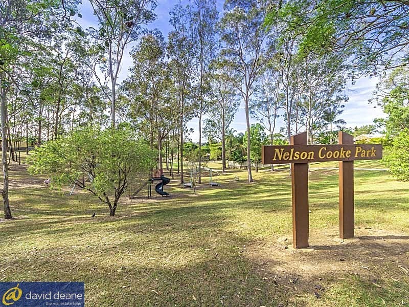 24 Woodlands Ave, Petrie QLD 4502