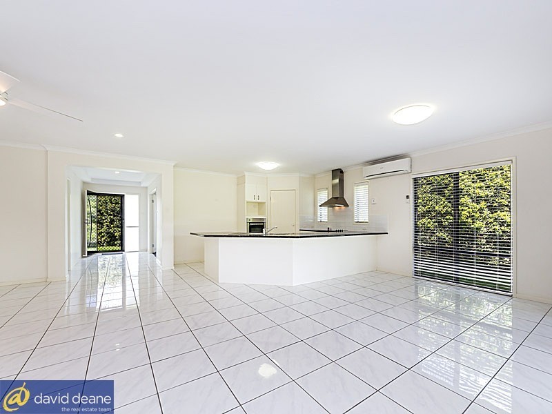 17 Diane Dve, Dayboro QLD 4521