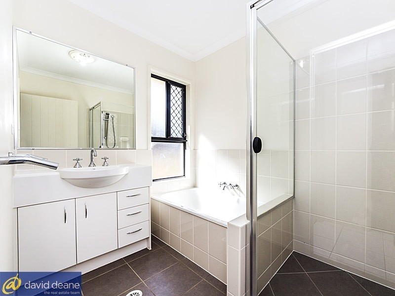 17 Diane Dve, Dayboro QLD 4521