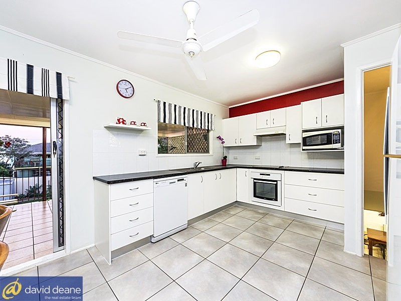5 Outlook Pde, Bray Park QLD 4500