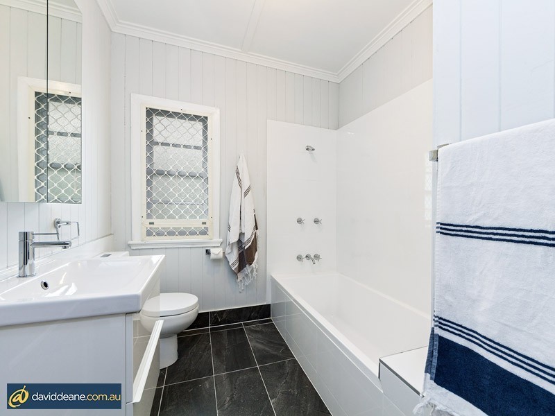 1283 Anzac Ave, Kallangur QLD 4503