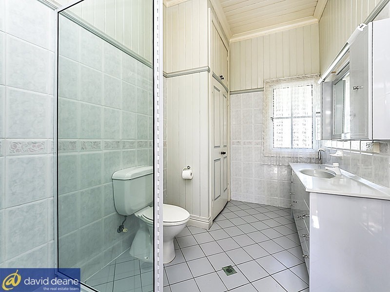 252 Lutwyche Rd, Windsor QLD 4030