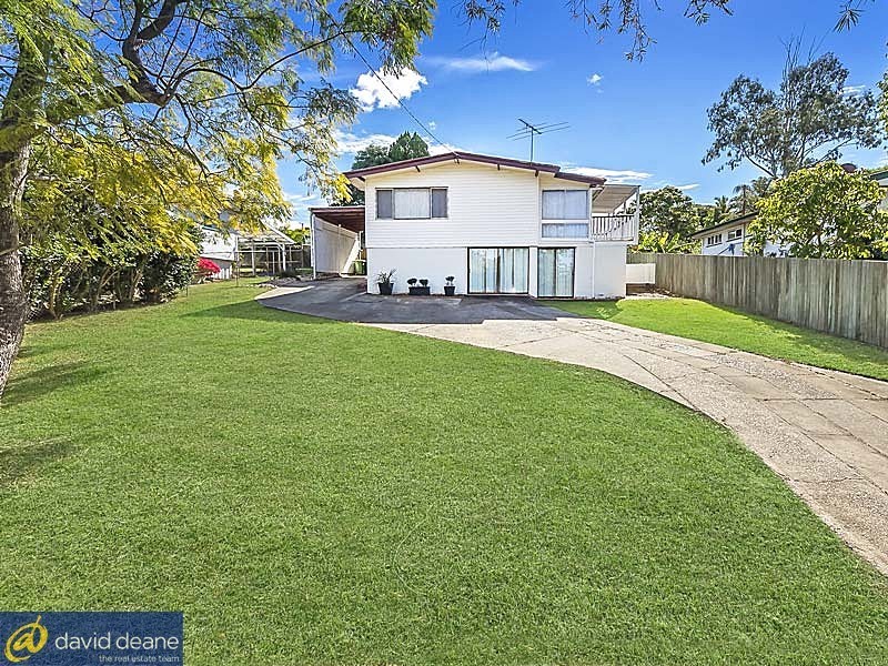 29 Joora Av, Petrie QLD 4502