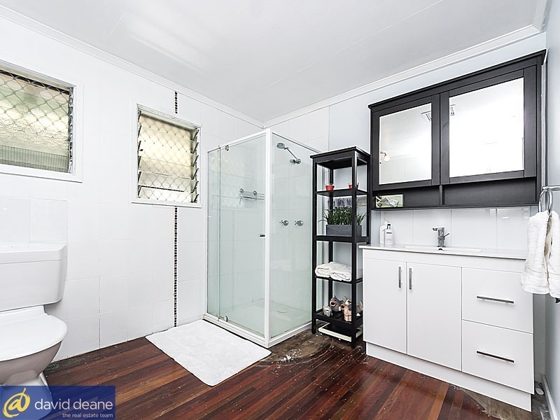 29 Joora Av, Petrie QLD 4502