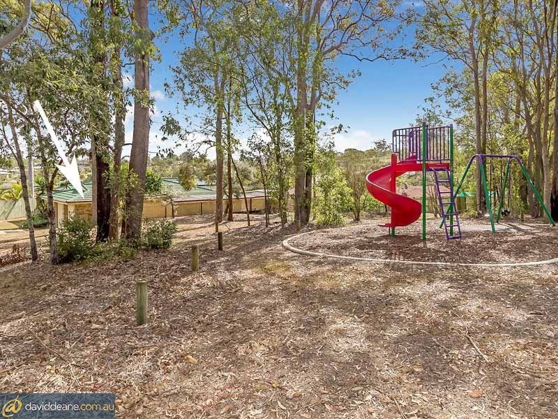 22 Jenelle St, Kallangur QLD 4503