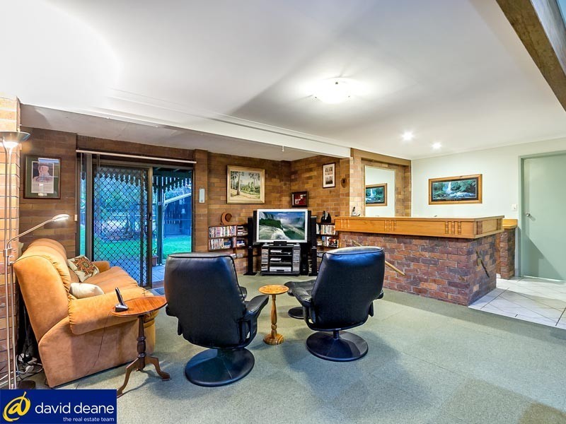 91 Bray Rd, Lawnton QLD 4501