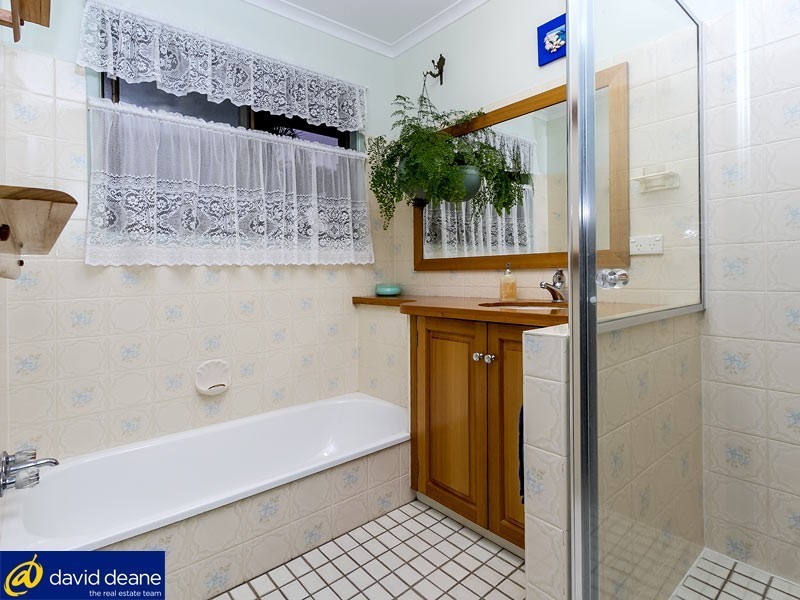 91 Bray Rd, Lawnton QLD 4501