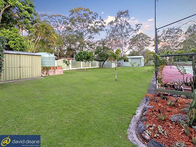 91 Bray Rd, Lawnton QLD 4501
