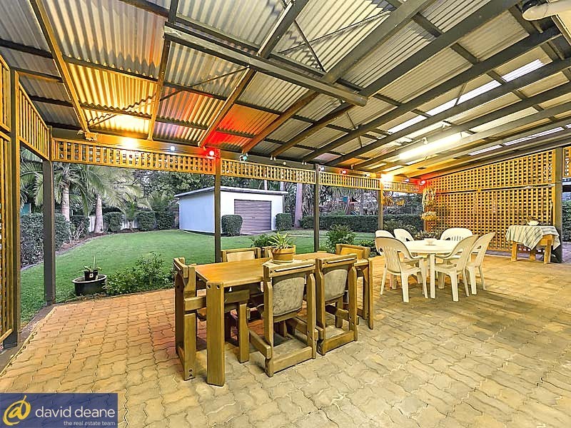 14 Joora Av, Petrie QLD 4502