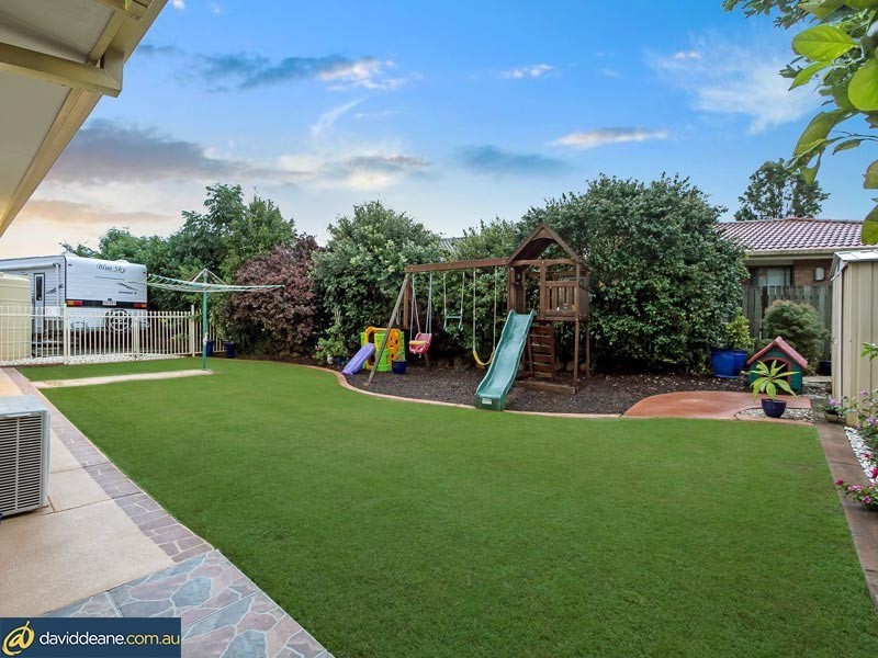 28 Wyena St, Kallangur QLD 4503