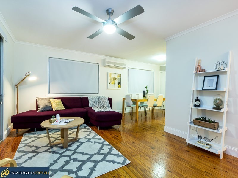 22 Frenchs Rd, Petrie QLD 4502