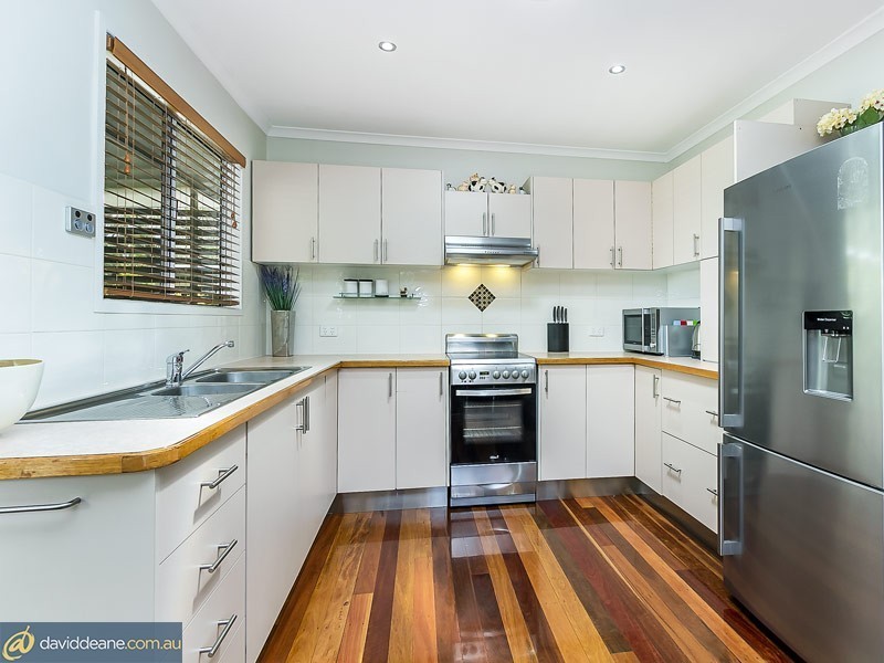 52 Peter Street, Strathpine QLD 4500