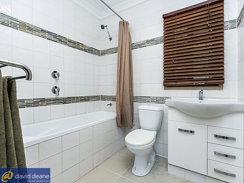 35 Glenmore Street, Kallangur QLD 4503