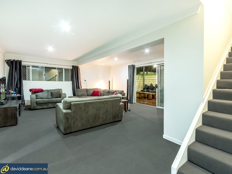 67 Bray Road, Lawnton QLD 4501