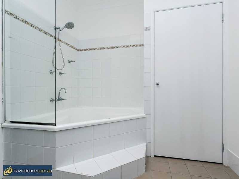 1 Water Street, Kallangur QLD 4503